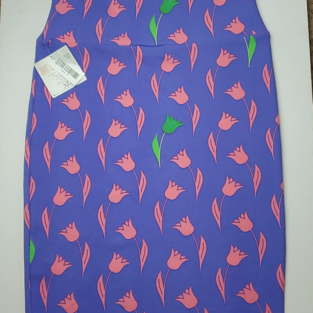 NWT LuLaRoe Cassie Pencil Skirt XL Purple Pink Tulip Floral Print